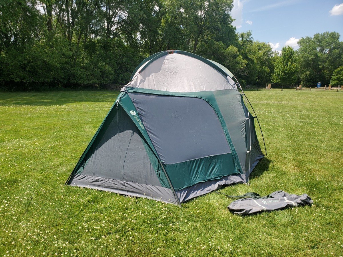 Gander Mountain Premium Tent